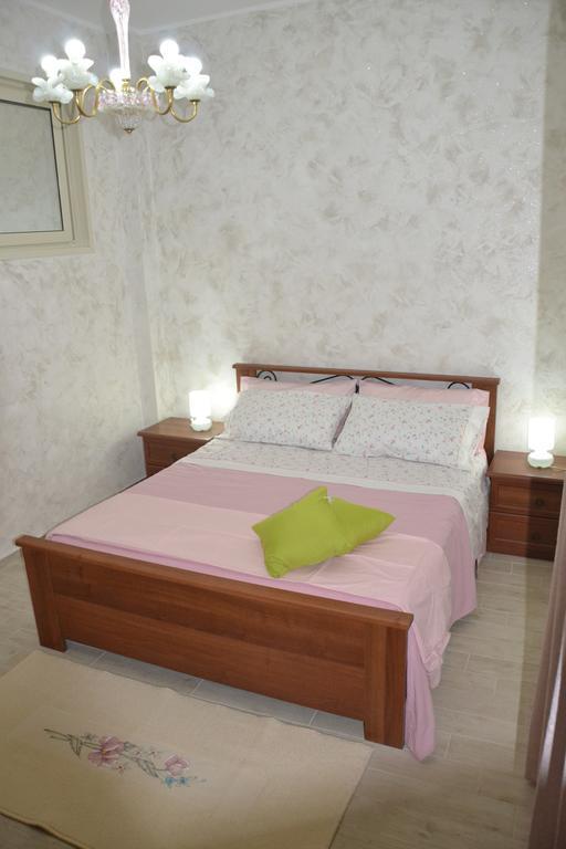 Casa Vacanza Sweet Home Giardini Naxos Εξωτερικό φωτογραφία