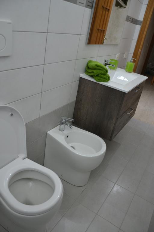 Casa Vacanza Sweet Home Giardini Naxos Εξωτερικό φωτογραφία