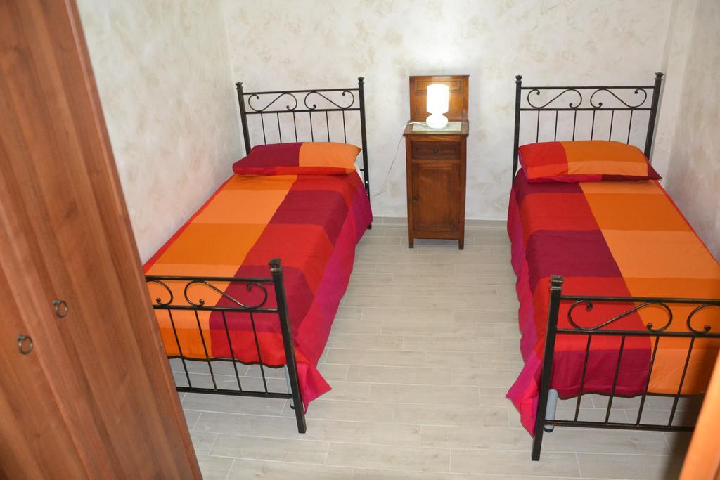 Casa Vacanza Sweet Home Giardini Naxos Εξωτερικό φωτογραφία