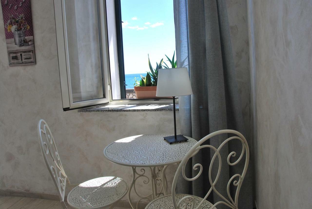 Casa Vacanza Sweet Home Giardini Naxos Εξωτερικό φωτογραφία